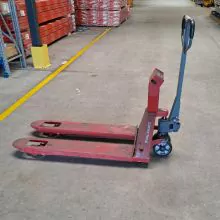 Gebruikte palletwagen met weegschaal TotalSource 2000 kg 1150 mm rood